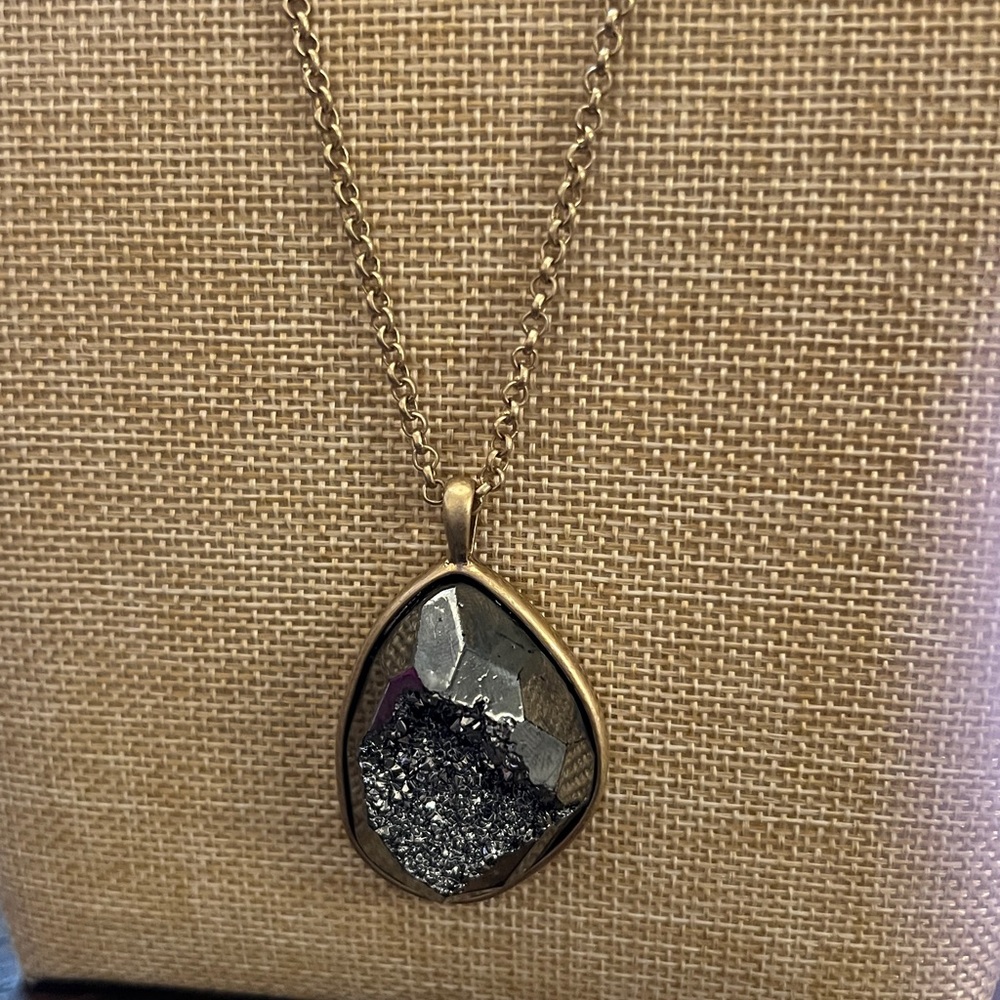 Cookie Lee Gold Necklace with Black Druzy Pendant & Gold Tone Bracelet Lot 875 - Picture 3 of 7